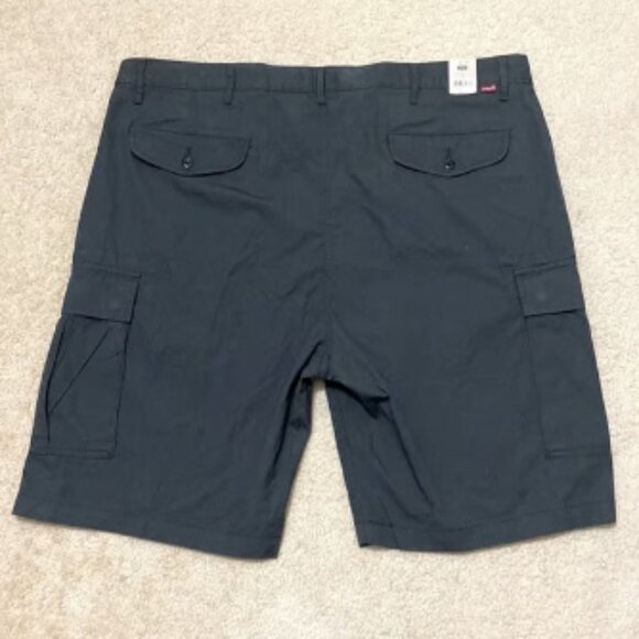 LEVI'S Men's Carrier Cargo Shorts w 10" Inseam Size 44 - Picture 2 of 8